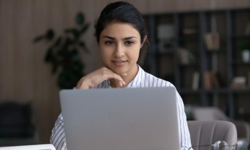 A business woman using a laptop